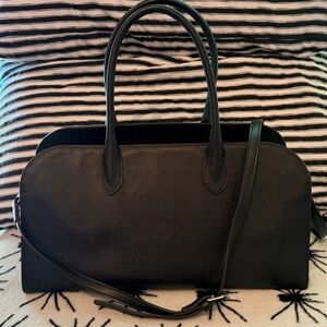 Elegant Black Leather Handbag